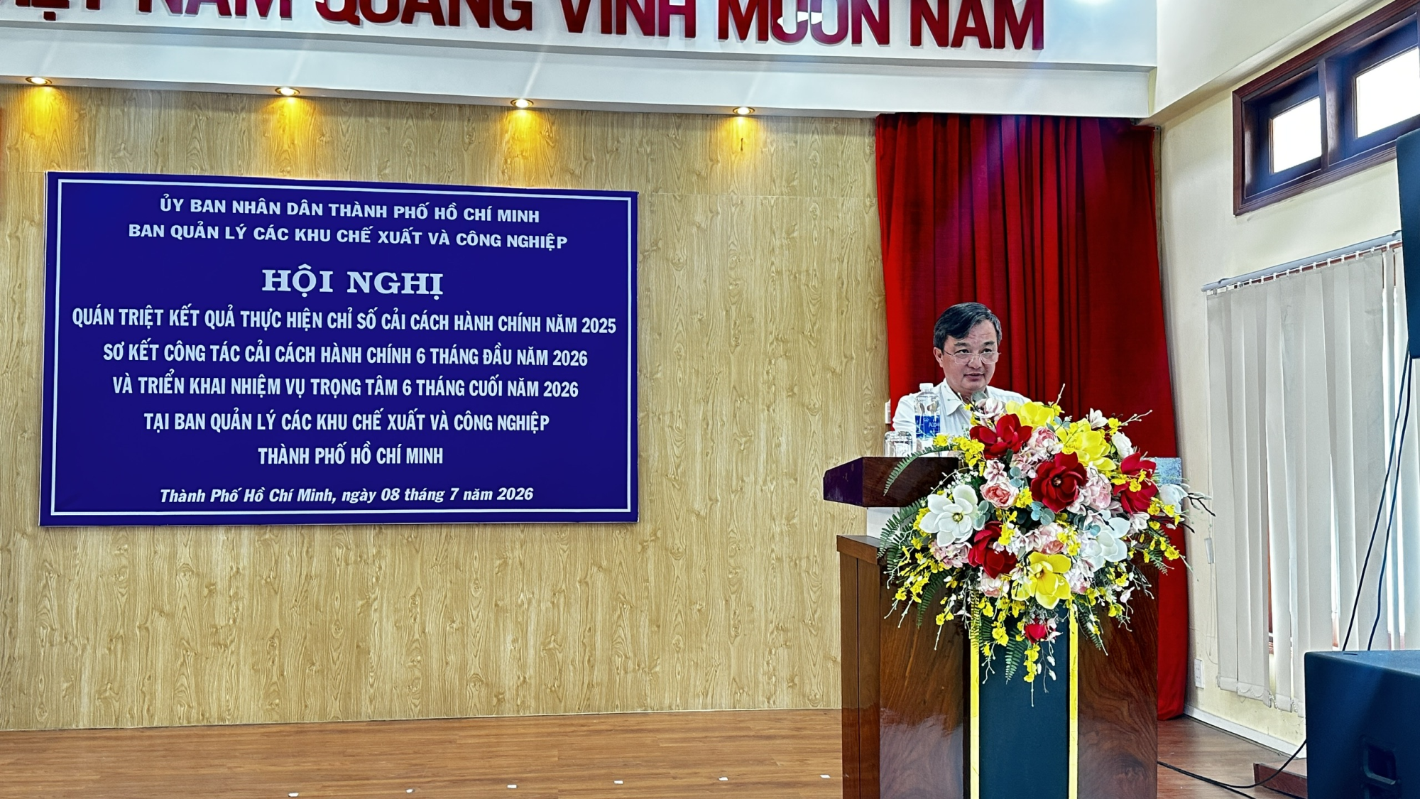THÚC ĐẨY CẢI CÁCH HÀNH CHÍNH, TẠO THUẬN LỢI CHO DOANH NGHIỆP