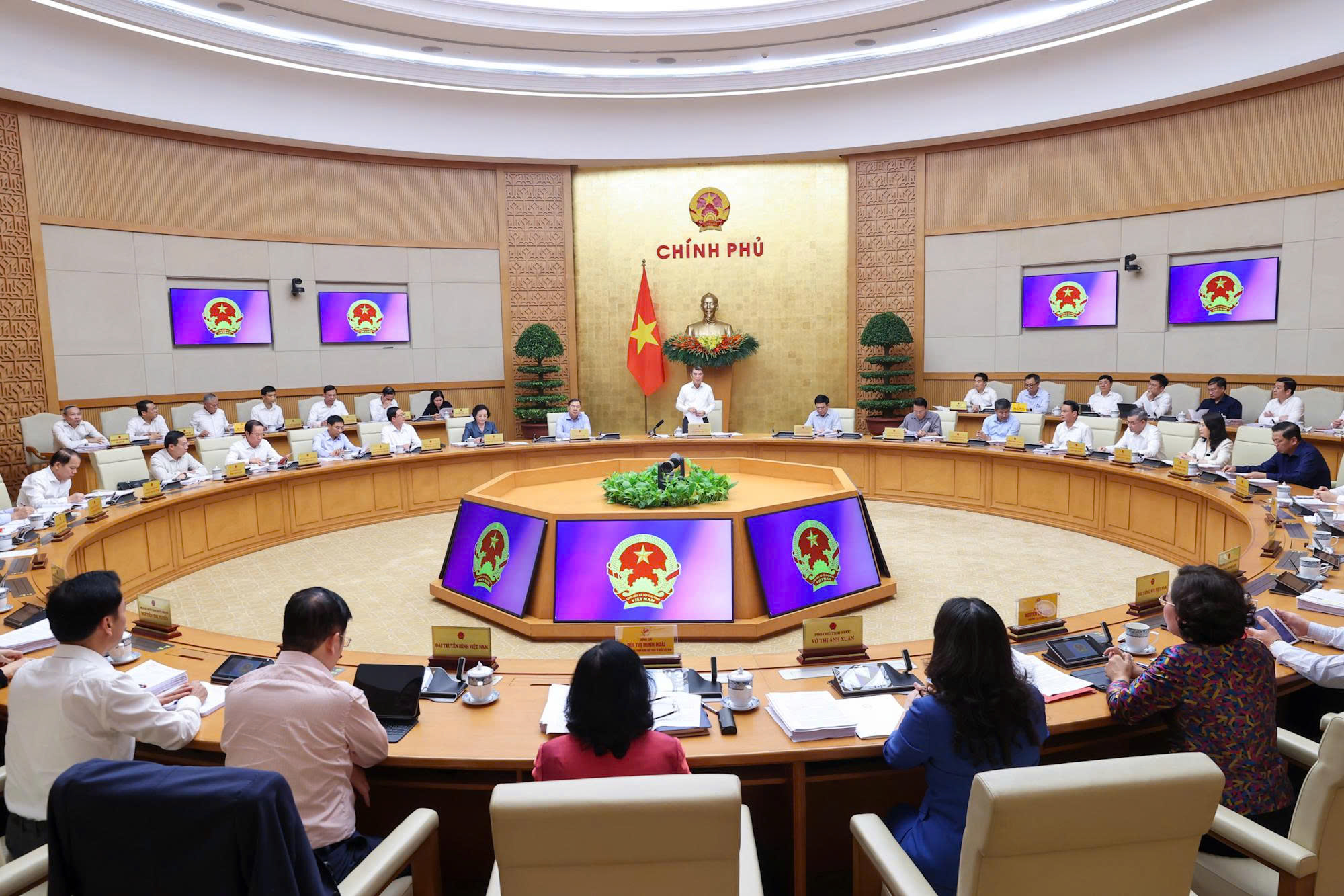 Chính phủ ban hành Nghị định 296/2026/NĐ-CP sửa đổi quy định về đăng ký doanh nghiệp
